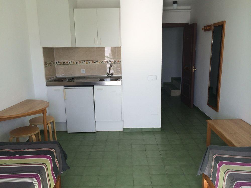 Coconut Apartments - Adults Only Magaluf  Bagian luar foto
